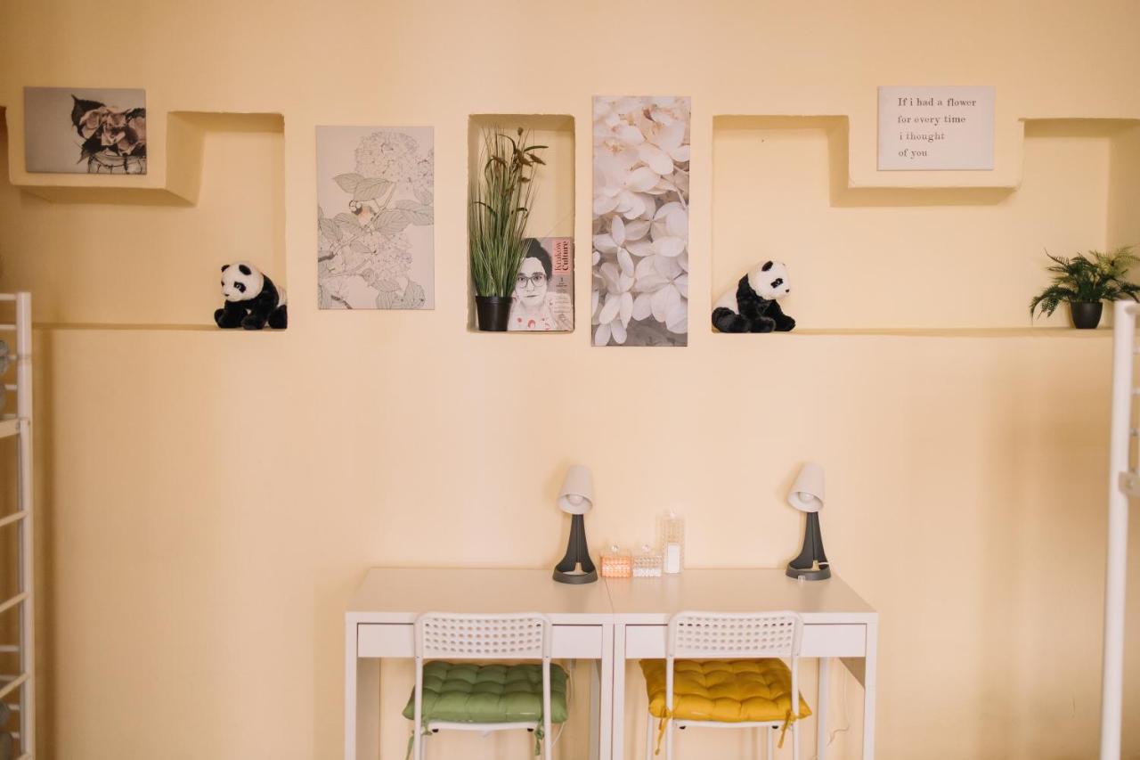 Girls Hostel Красков Екстериор снимка