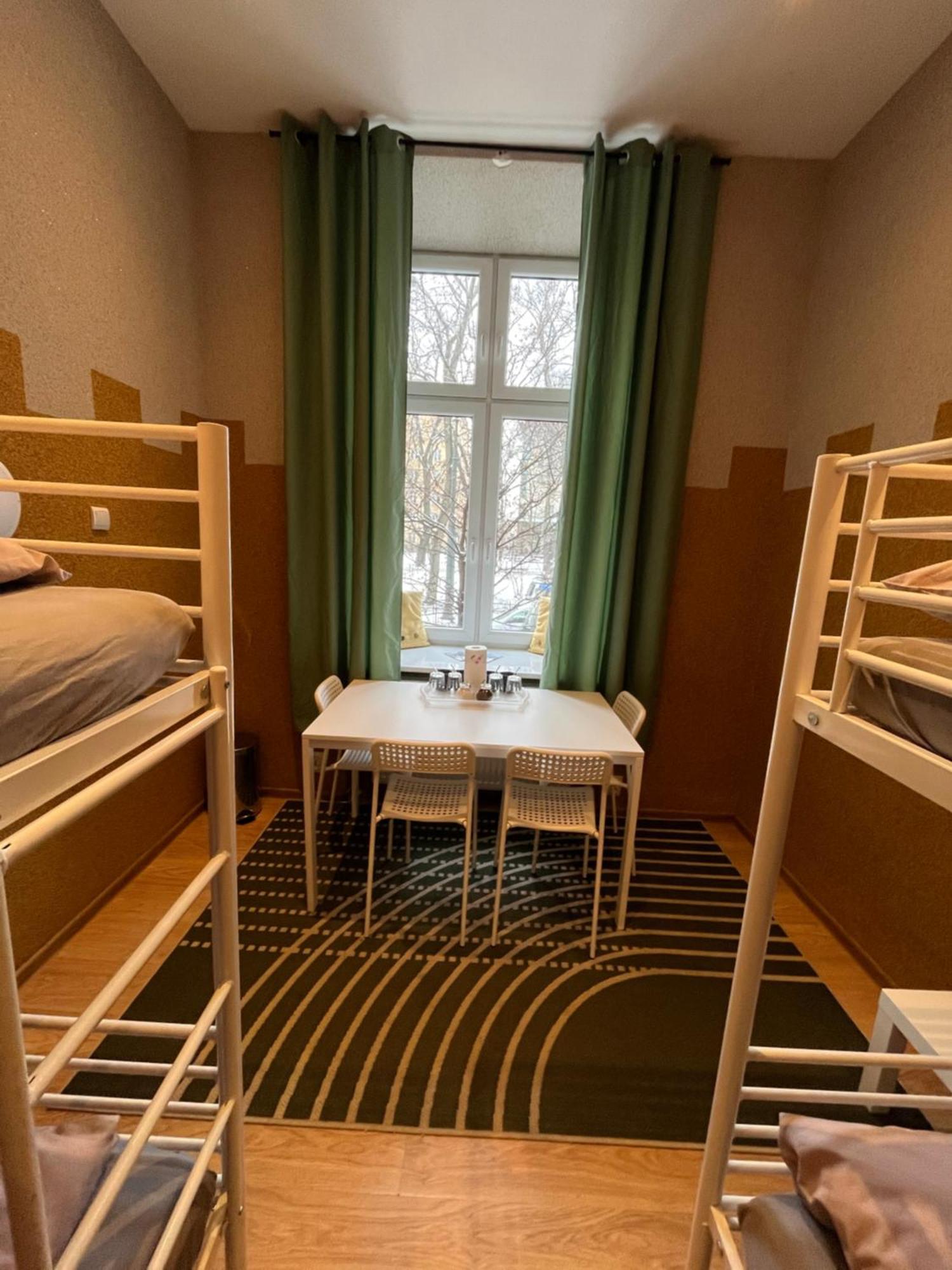 Girls Hostel Красков Екстериор снимка
