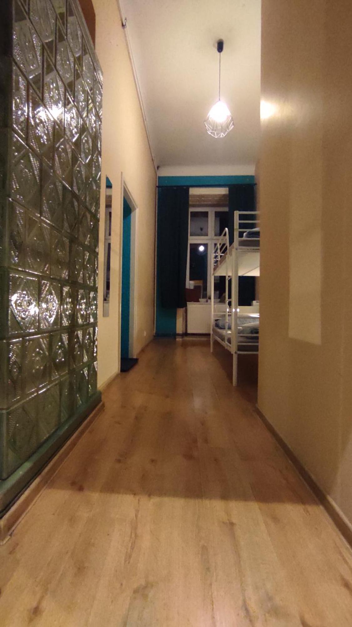 Girls Hostel Красков Екстериор снимка